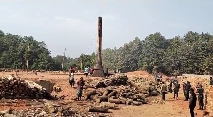 লংগদুতে পাহাড় কেটে ইটভাটা, ২ মালিককে লাখ টাকা জরিমানা